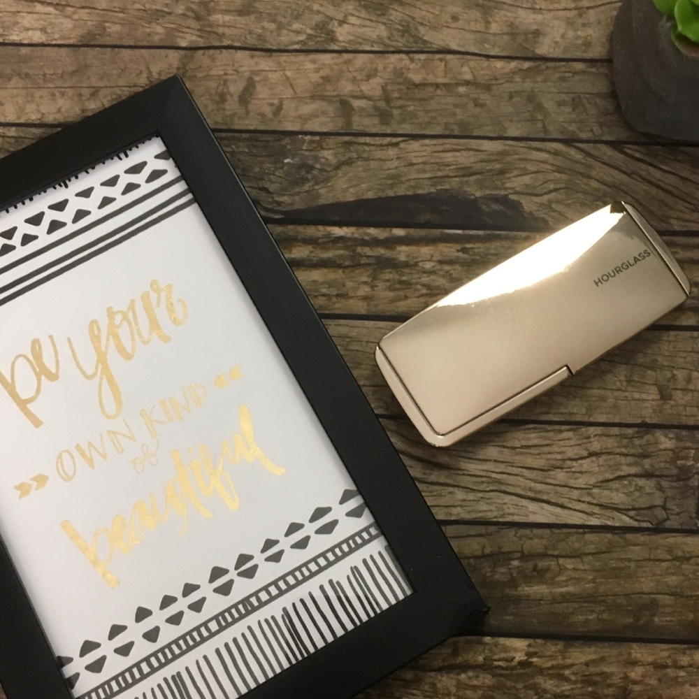 Hourglass Ambient Strobe Lightening Blush Palette